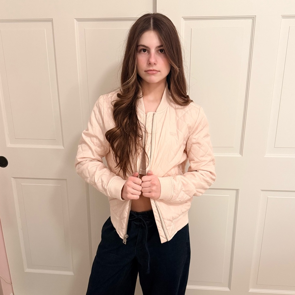 Levi's Women's Light Pink Quilted Bomber Jacket Coat
